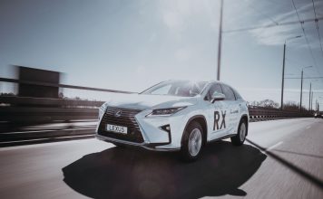 Lexus RX jako rodzinne auto na lata – przestrzeń, bezpieczeństwo i wygoda podróży Lexus RX jako rodzinne auto na lata – przestrzeń, bezpieczeństwo i wygoda podróży